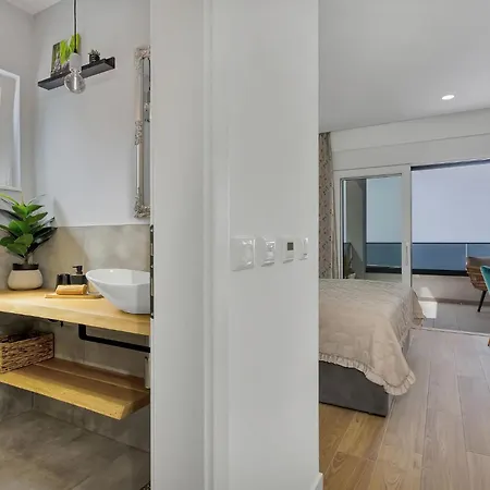 Awesome In With Wifi * Veliko Brdo