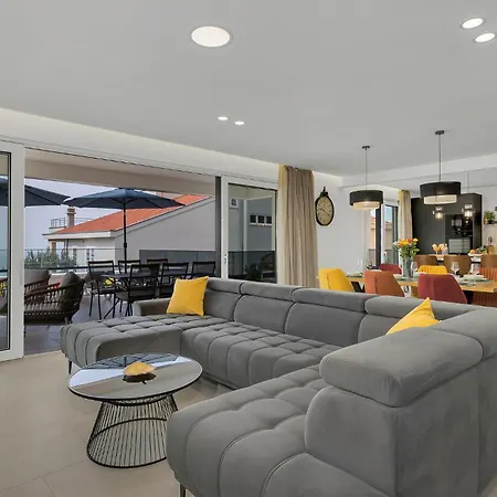 Awesome In With Wifi