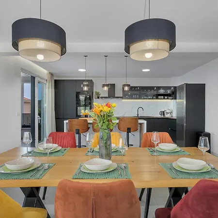 Awesome In With Wifi Veliko Brdo